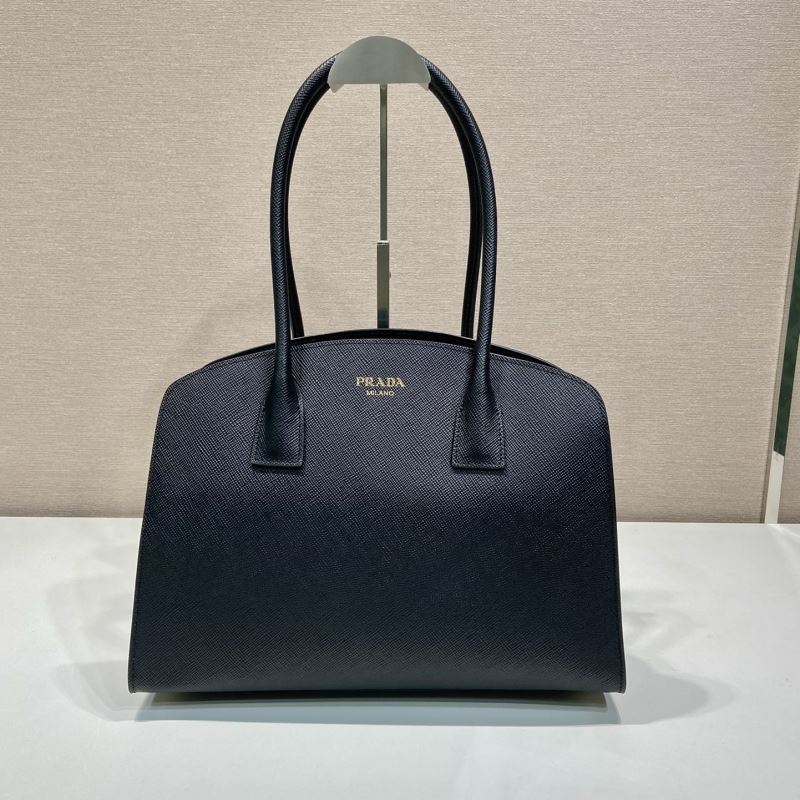 Pra*a tote bags